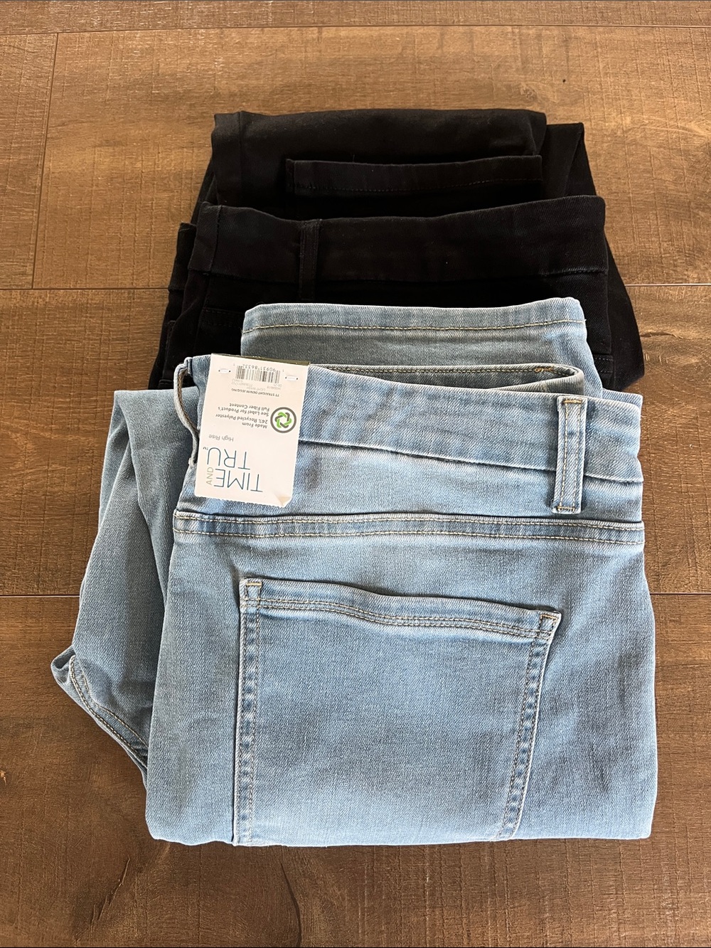 Time and Tru Women's Light Blue and Black Jeans XL 16/18